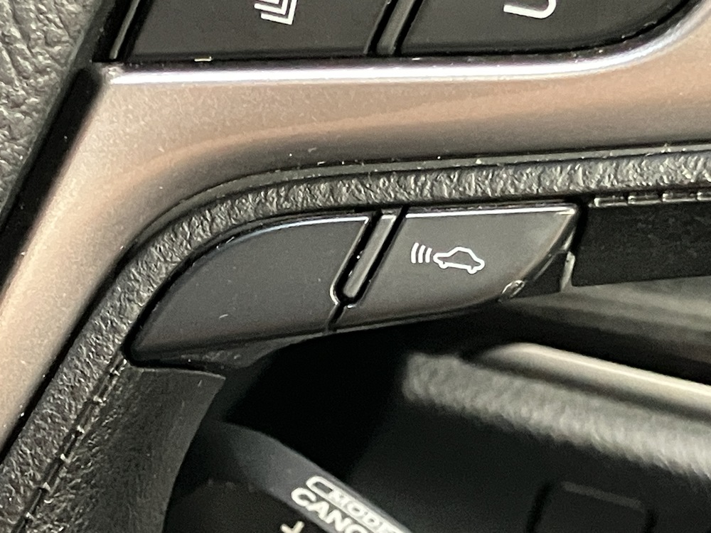 ミリ波レーダー方式プリクラッシュセーフティシステム