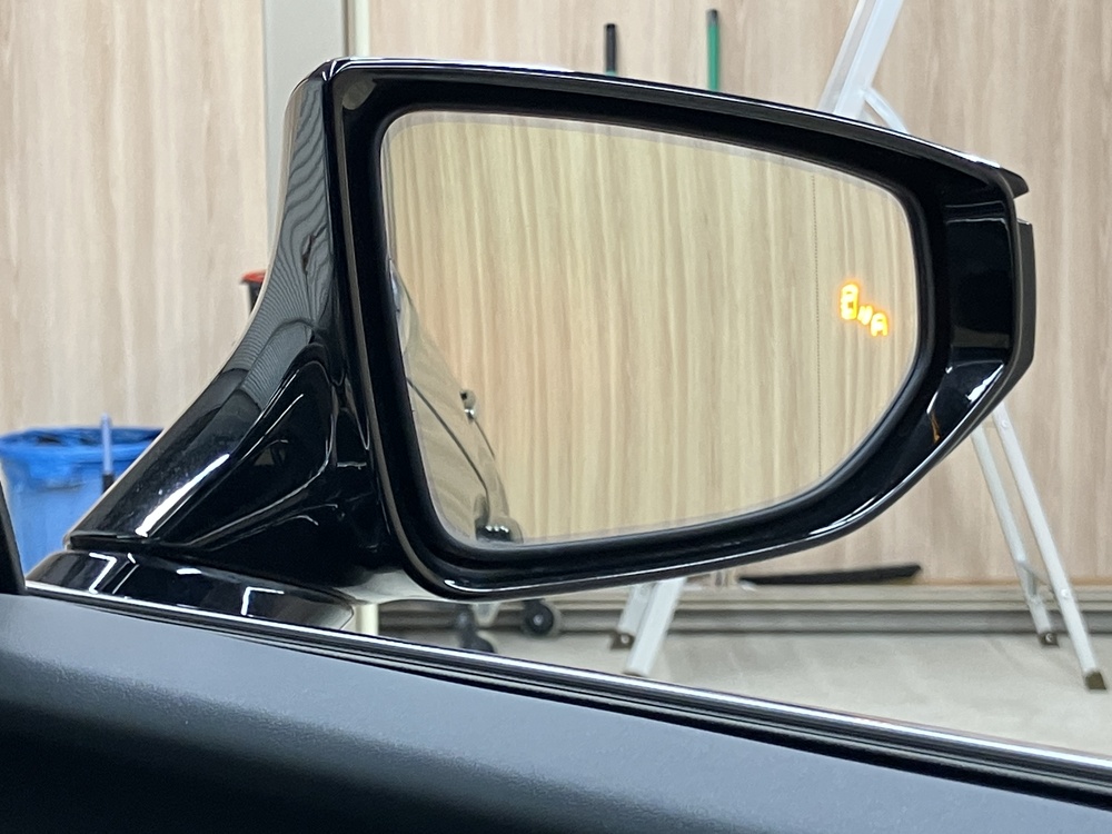 ブラインドスポットモニター