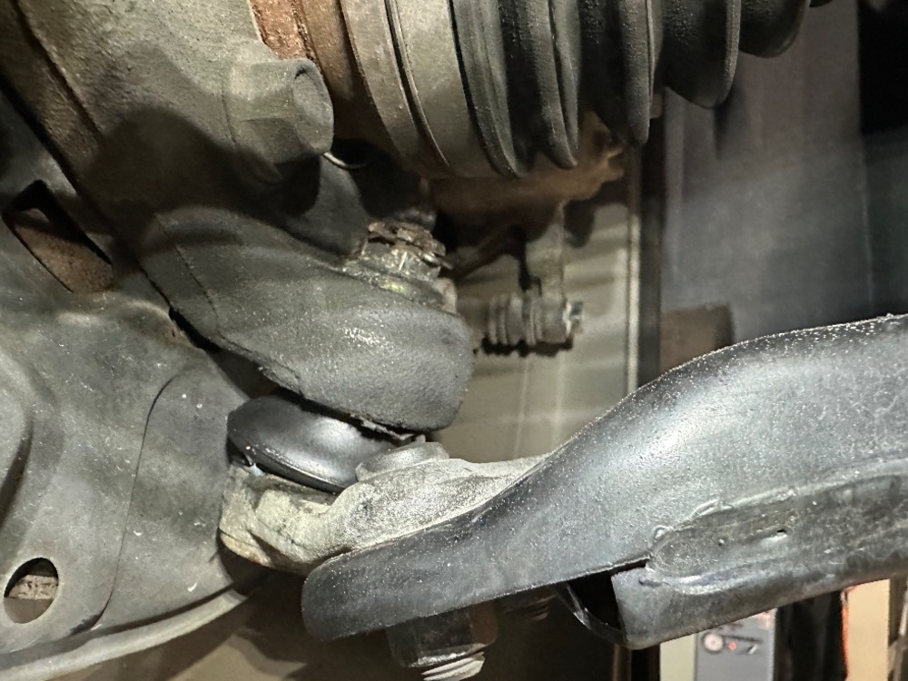 ロアアームブーツ After