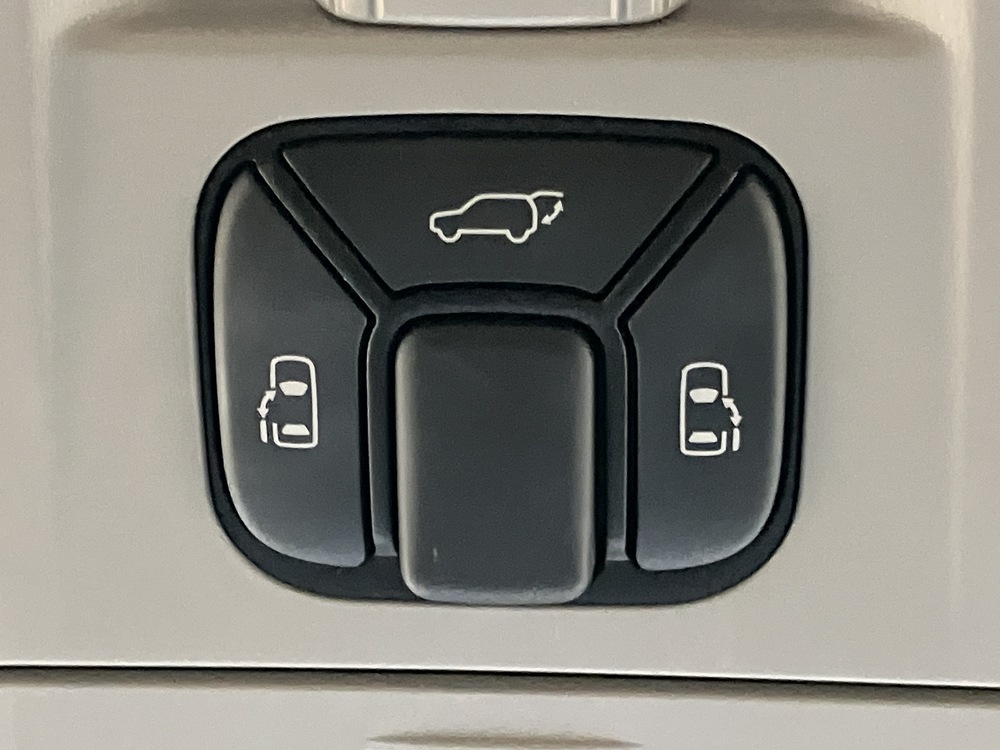 両側パワースライドドア