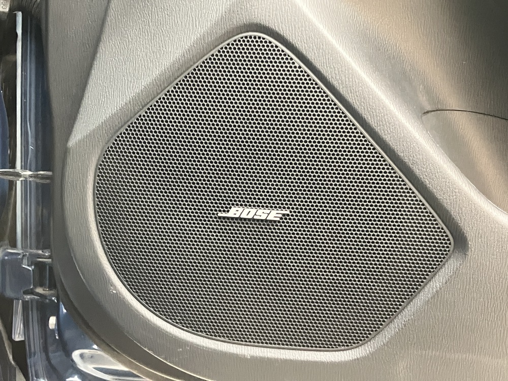 BOSE 1/2