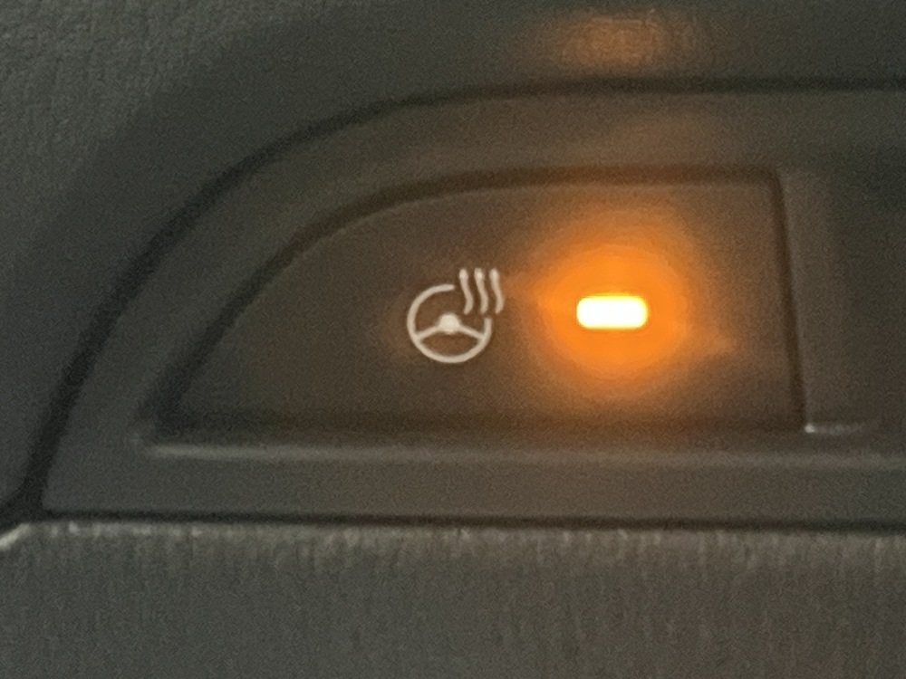 ステアリングヒーター